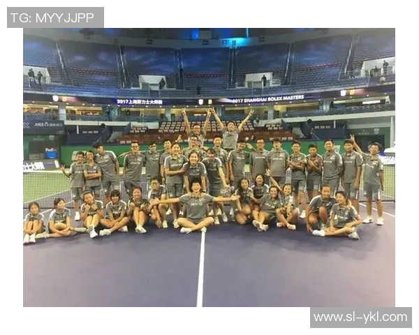 重庆网球队的阵地战揭秘：网球热点背后的策略与挑战分析