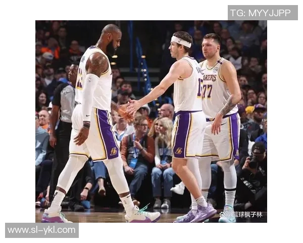 2019年雷霆与湖人激战回顾：精彩瞬间与关键时刻分析